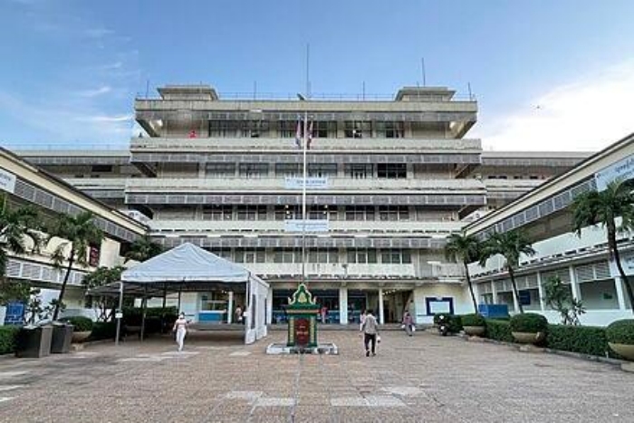 深化交流合作 共筑健康未来 ——口腔颌面外科代表团在柬埔寨交流访问 第 1 张 深化交流合作 共筑健康未来 ——口腔颌面外科代表团在柬埔寨交流访问 第 1 张