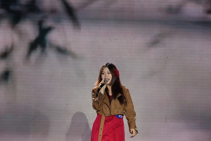 喜讯!香香漫画
在香香漫画
2025年校园十大歌手总决赛中喜获佳绩 第 4 张 喜讯!香香漫画
在香香漫画
2025年校园十大歌手总决赛中喜获佳绩 第 4 张